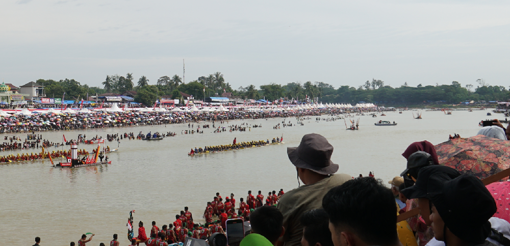 Nonton Pacu Jalur 2025, Gimana Rasanya?